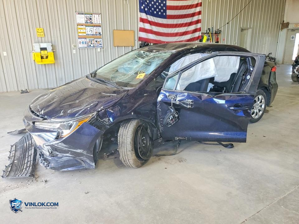 2025 TOYOTA COROLLA LE – Lot 54924686 auction photo