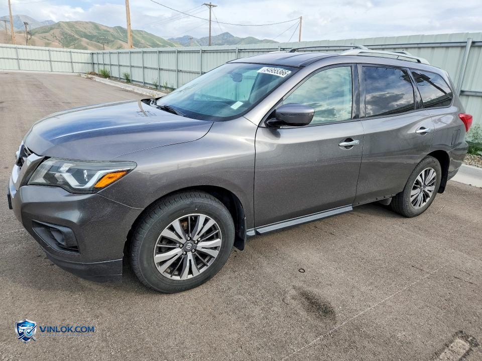 2017 NISSAN PATHFINDER SV – Lot 54955366 auction photo