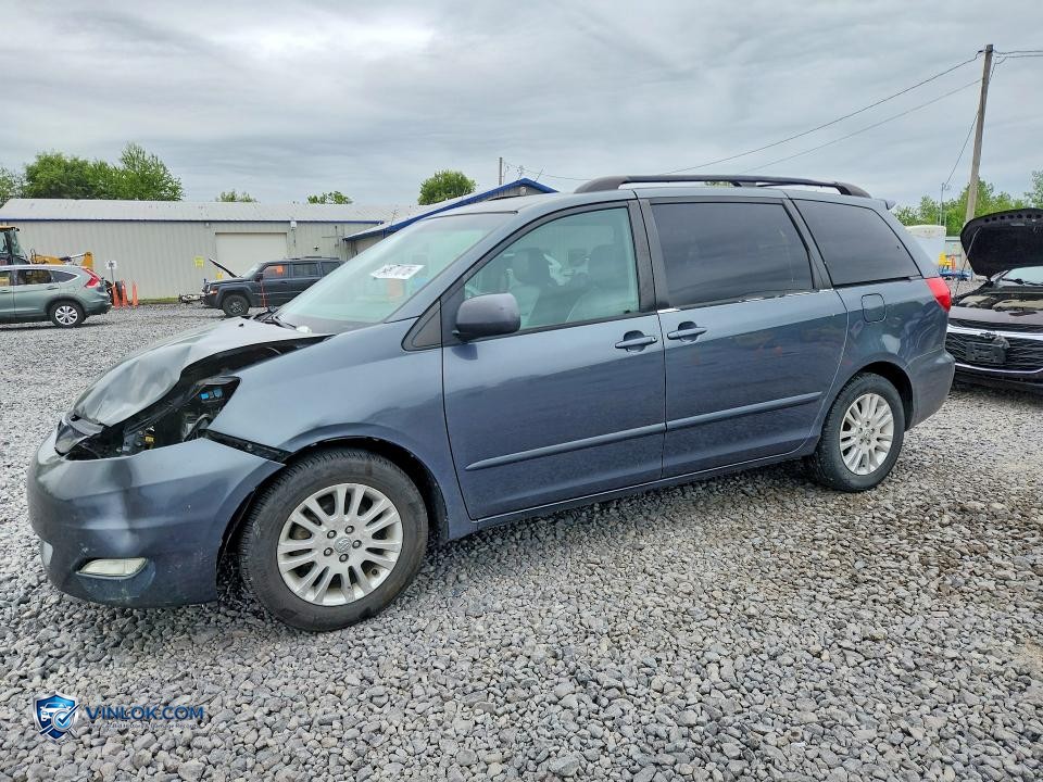 2010 TOYOTA SIENNA XLE – Lot 54977076 auction photo