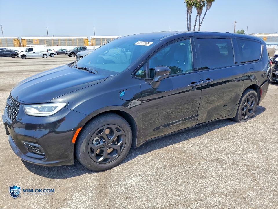 2023 CHRYSLER PACIFICA HYBRID TOURING L – Lot 55020196 auction photo