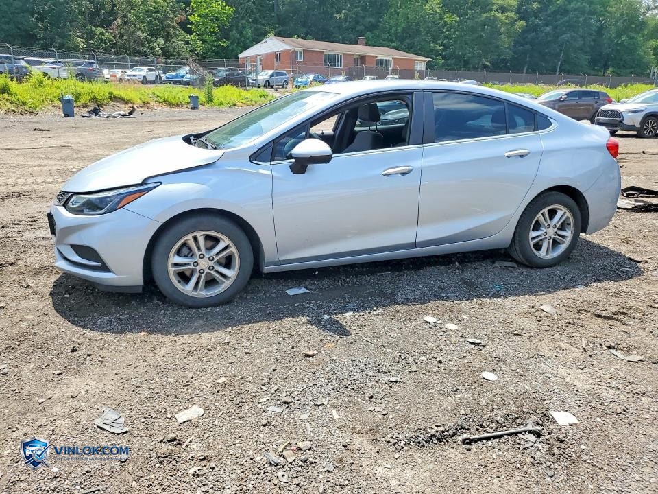 2018 CHEVROLET CRUZE LT – Lot 55029906 auction photo