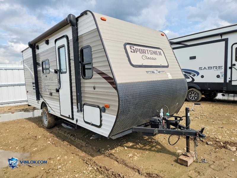 2017 KZ-RV SPORTSMEN CAMPER – Lot 55037266 auction photo