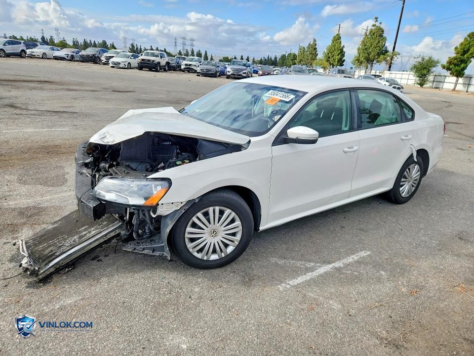 2014 VOLKSWAGEN PASSAT S – Lot 55041566 auction photo