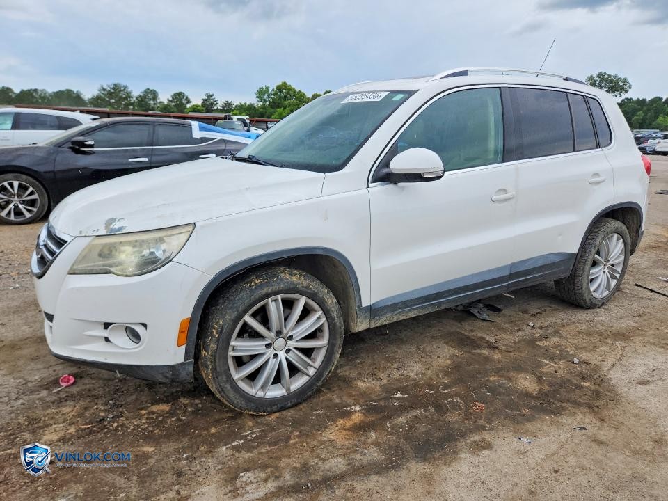 2011 VOLKSWAGEN TIGUAN S – Lot 55095436 auction photo