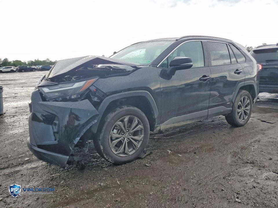 2024 TOYOTA RAV4 XLE PREMIUM – Lot 55103806 auction photo