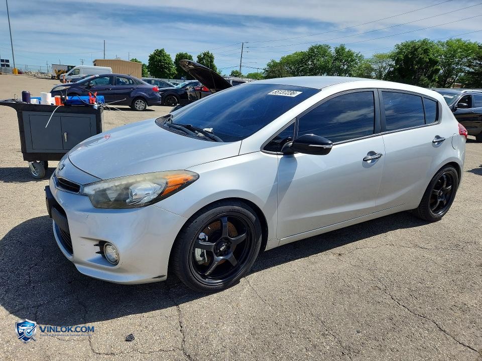 2015 KIA FORTE SX – Lot 55137236 auction photo