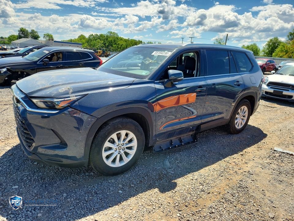 2024 TOYOTA GRAND HIGHLANDER XLE – Lot 55194236 auction photo