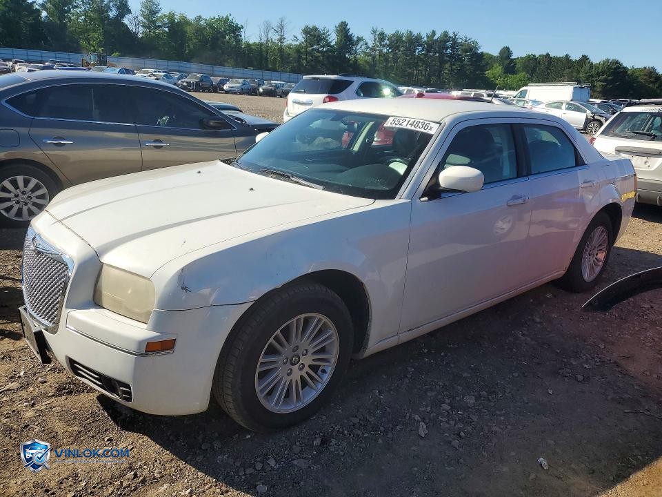 2008 CHRYSLER 300 TOURING – Lot 55214836 auction photo