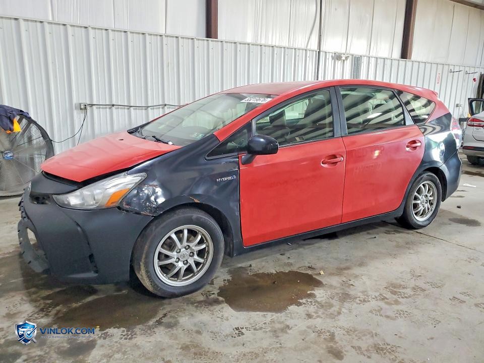 2015 TOYOTA PRIUS V TWO – Lot 55219676 auction photo