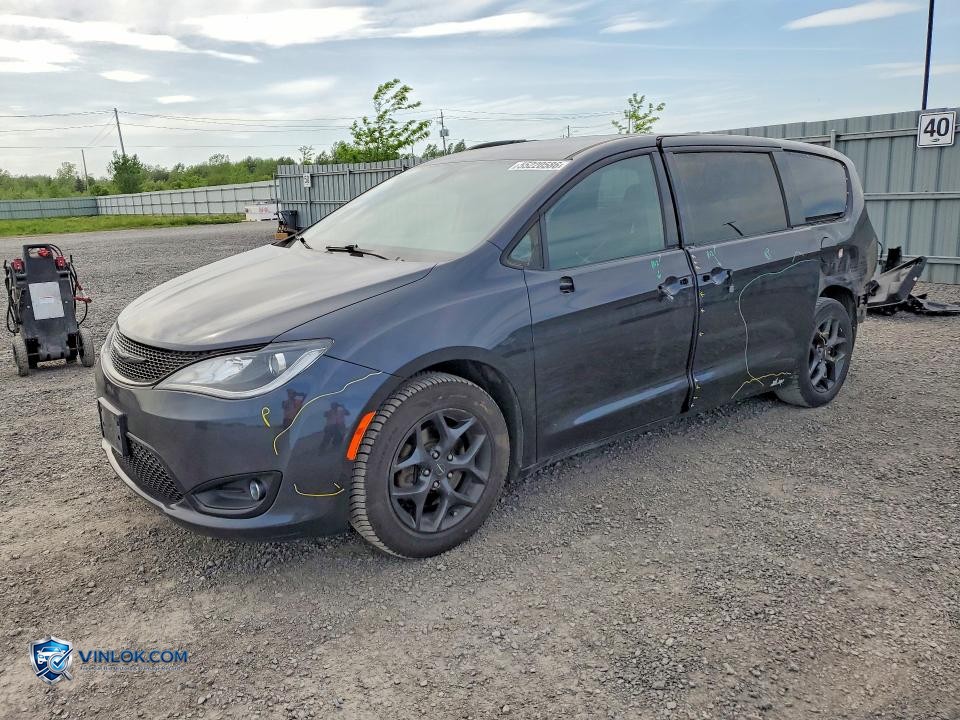 2019 CHRYSLER PACIFICA TOURING L – Lot 55220586 auction photo