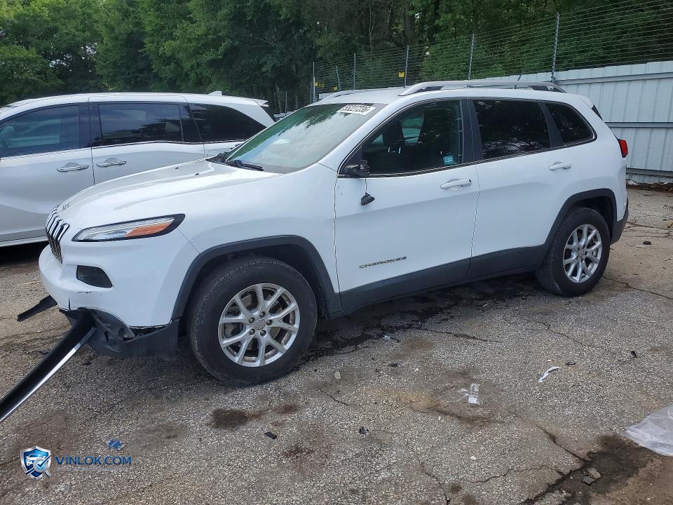2015 JEEP CHER 4D LATITUDE – Lot 55227236 auction photo