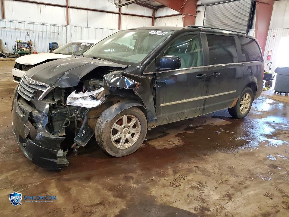 2010 CHRYSLER TOWN & COUNTRY TOURING – Lot 55278326 auction photo