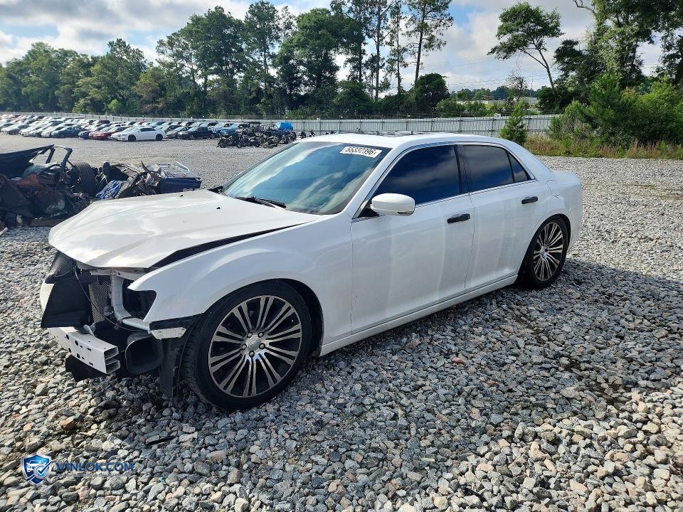 2013 CHRYSLER 300 S – Lot 55332396 auction photo