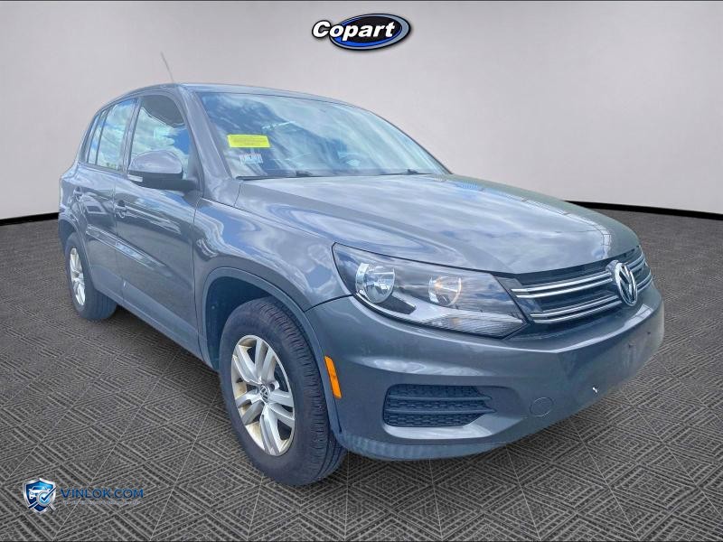 2013 VOLKSWAGEN TIGUAN S – Lot 55355596 auction photo