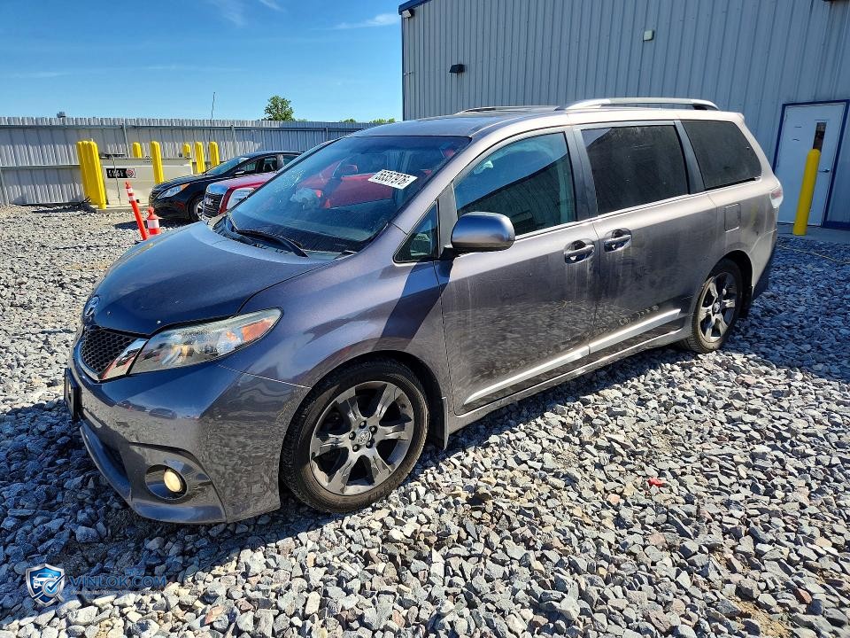 2011 TOYOTA SIENNA SPORT – Lot 55357976 auction photo