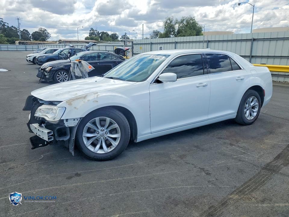 2016 CHRYSLER 300 LIMITED – Lot 55366116 auction photo