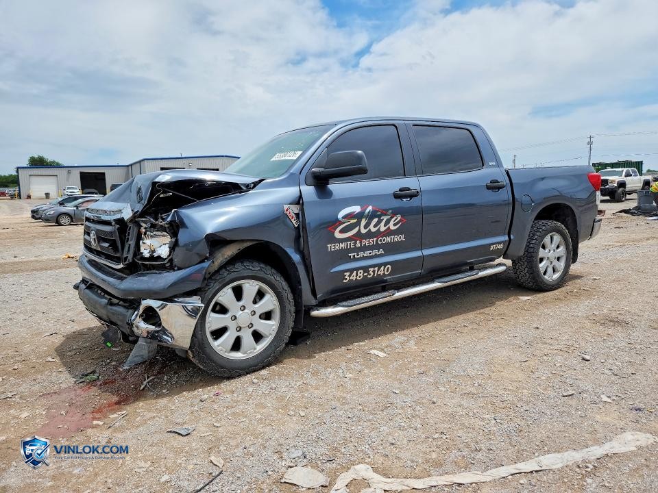 2010 TOYOTA TUNDRA CREWMAX SR5 – Lot 55380126 auction photo