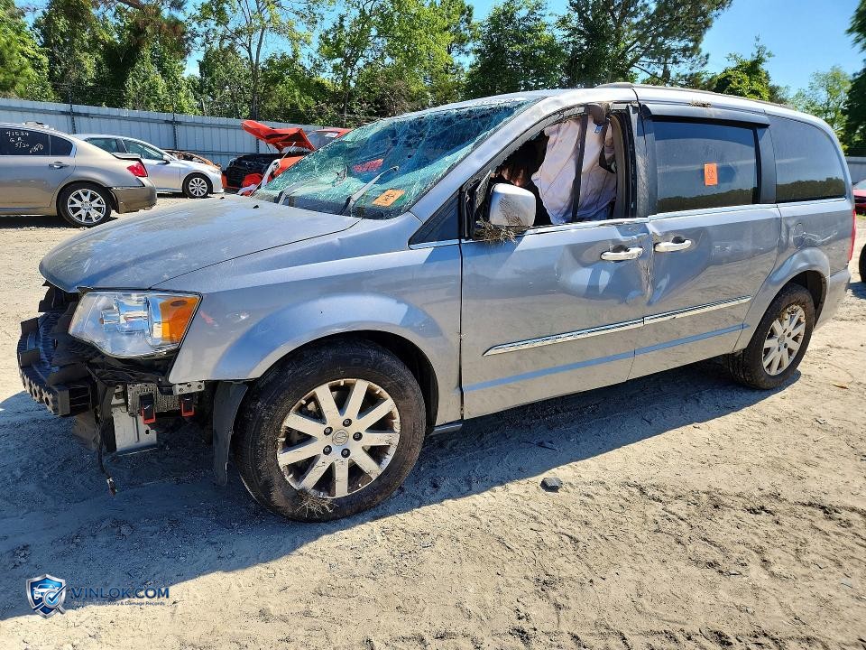 2015 CHRYSLER TOWN & COUNTRY TOURING – Lot 55398426 auction photo
