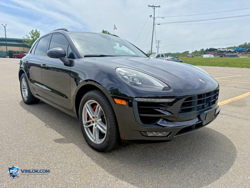 2017 PORSCHE MACAN GTS – Lot 55536466 auction photo
