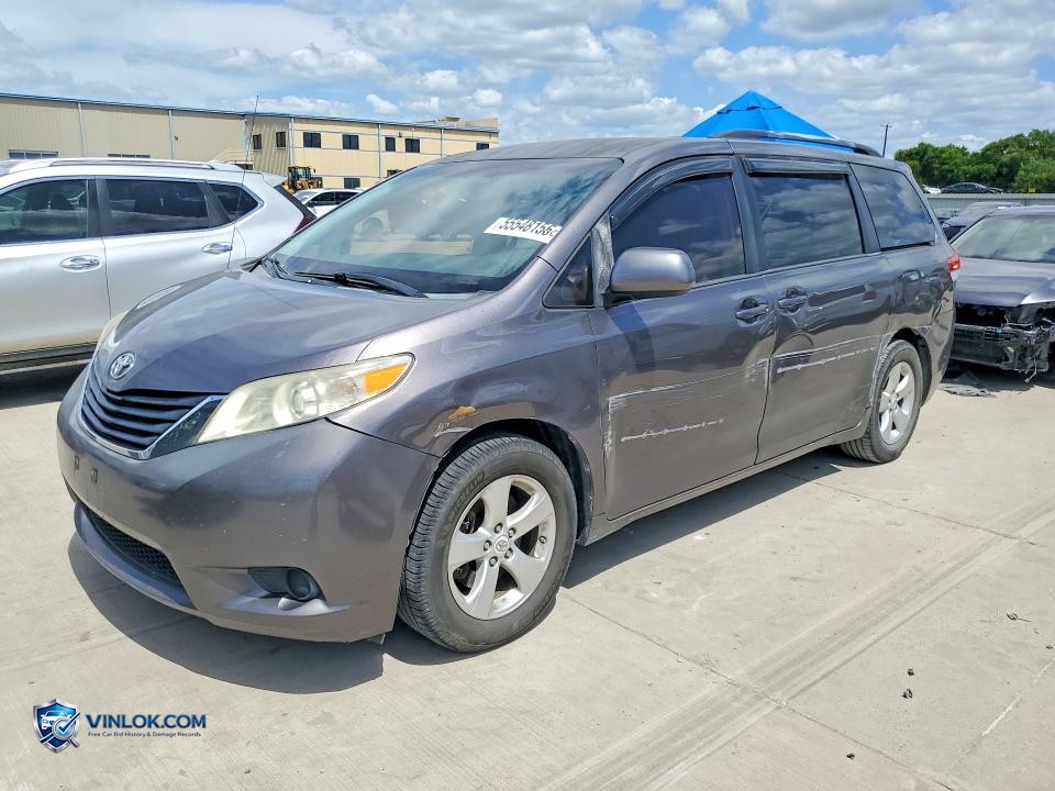 2012 TOYOTA SIENNA – Lot 55548156 auction photo