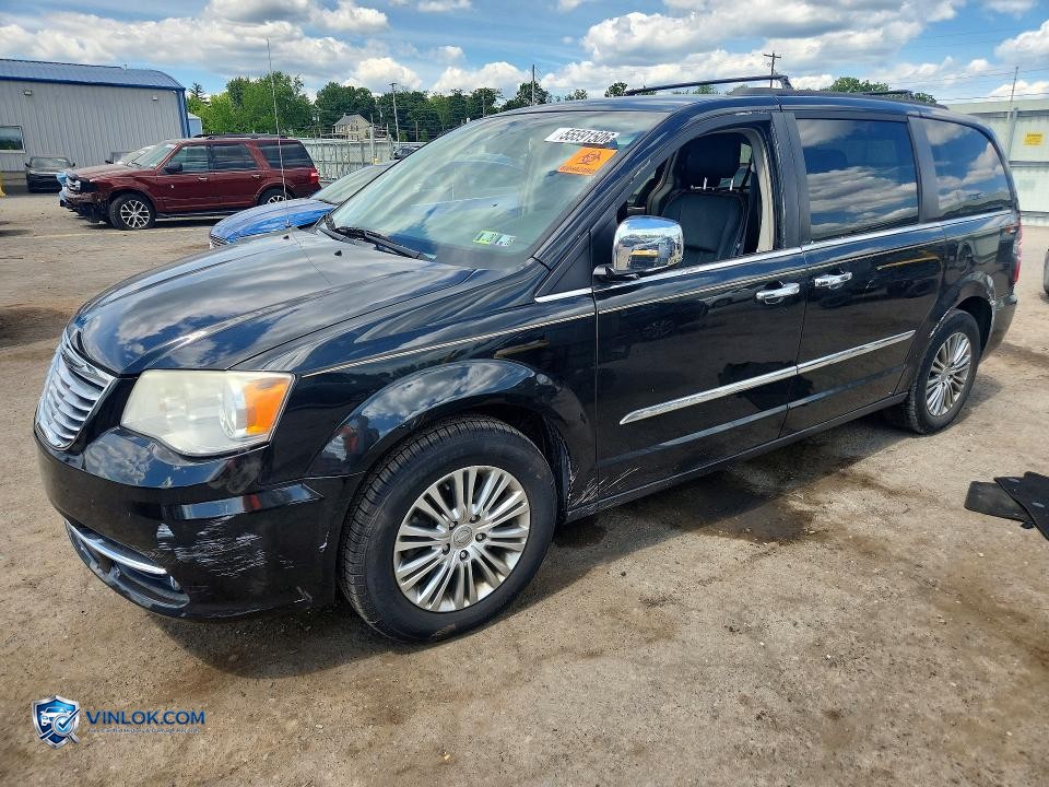 2013 CHRYSLER TOWN & COUNTRY TOURING L – Lot 55591506 auction photo