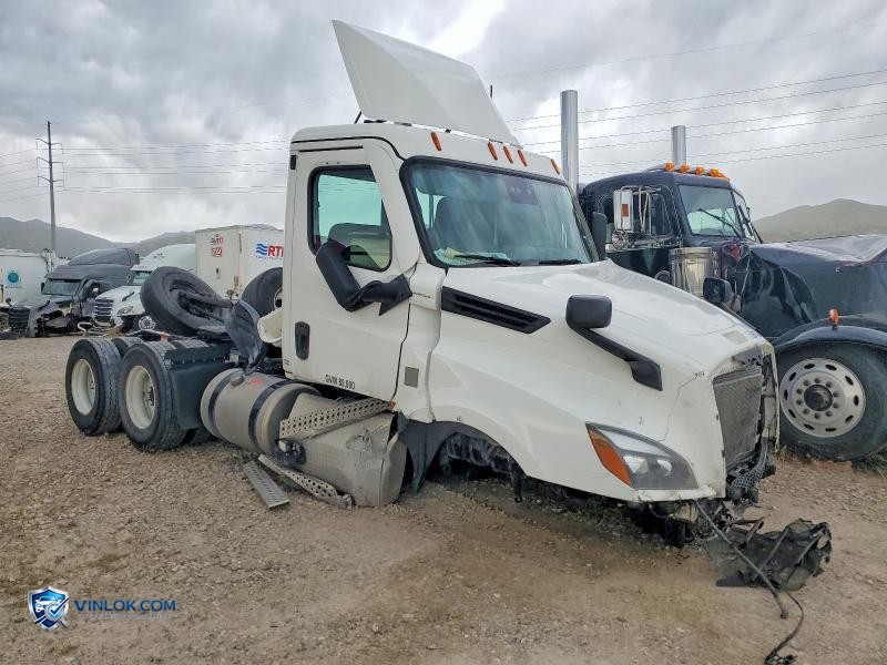 2024 FREIGHTLINER CASCADIA 126 SEMI TRUCK – Lot 55594136 auction photo
