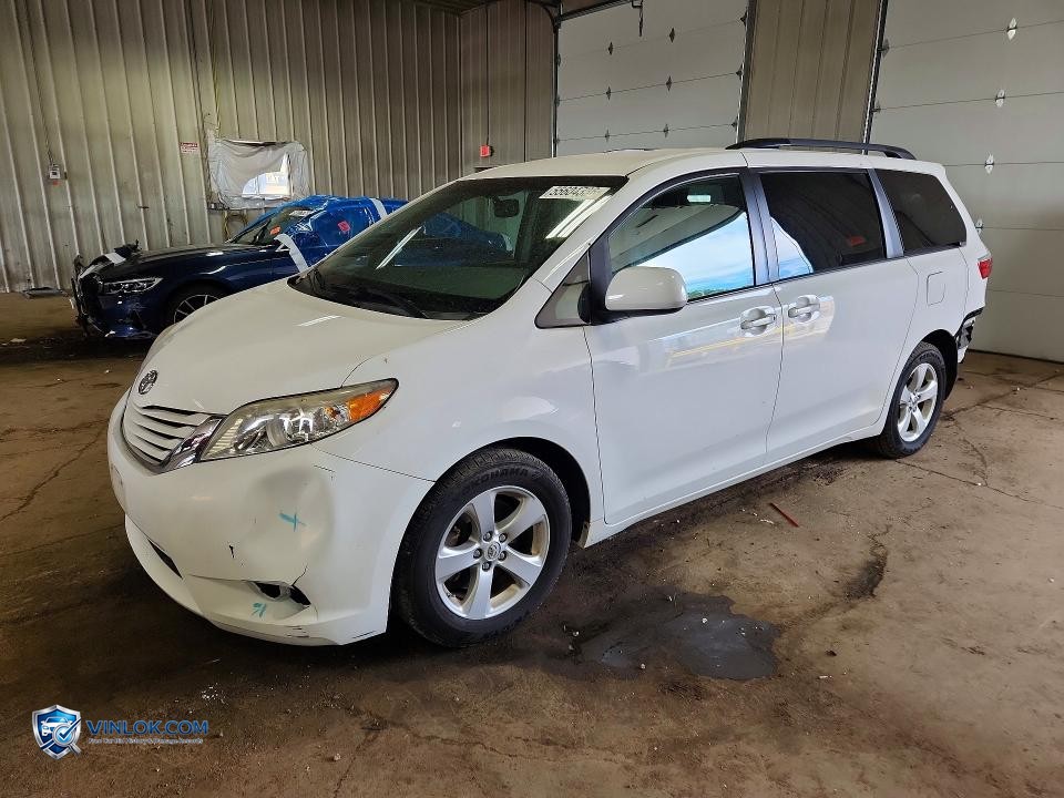 2017 TOYOTA SIENNA LE – Lot 55604336 auction photo