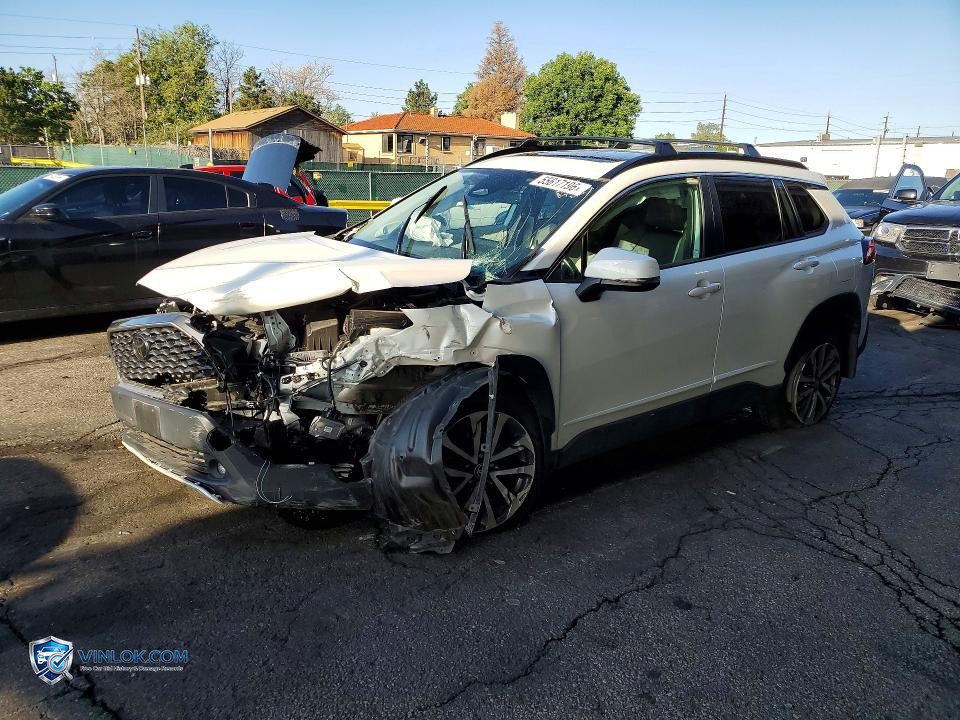 2023 TOYOTA COROLLA CROSS XLE – Lot 55617196 auction photo