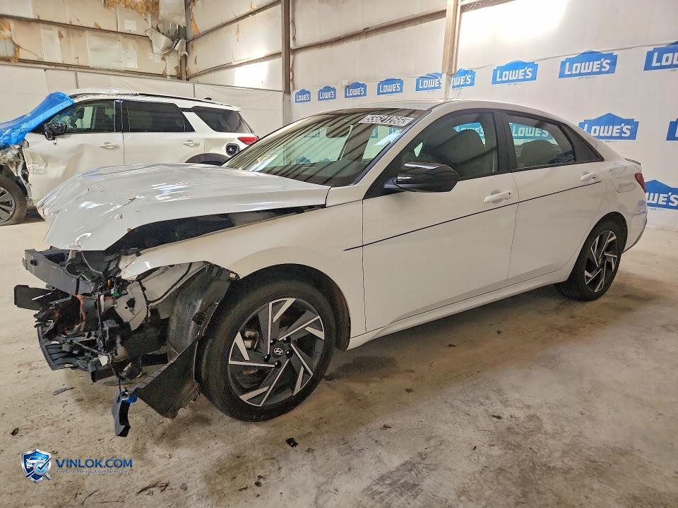 2025 HYUNDAI ELANTRA SEL SPORT – Lot 55621266 auction photo