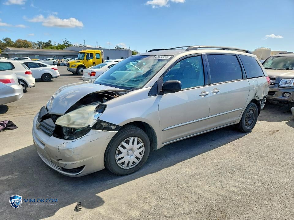 2005 TOYOTA SIENNA LE 8 PASSENGER – Lot 55624956 auction photo