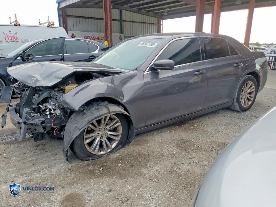 2018 CHRYSLER 300 TOURING – Lot 55649296 auction photo