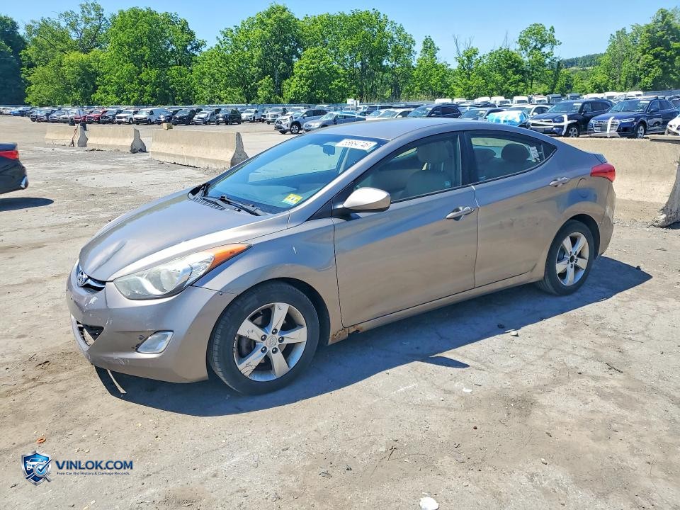2013 HYUNDAI ELANTRA GLS – Lot 55654746 auction photo