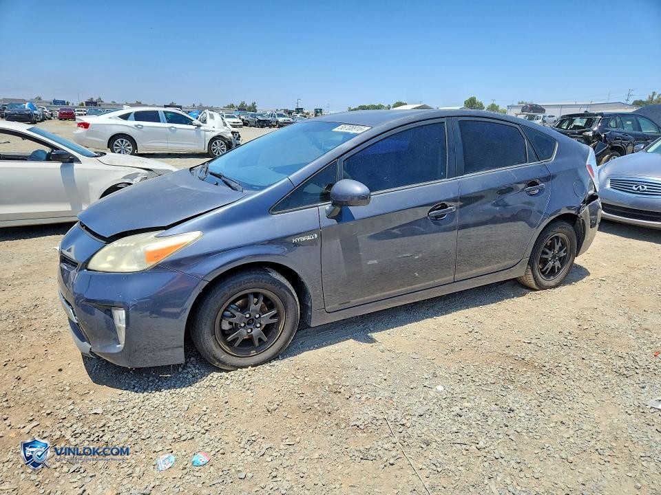2013 TOYOTA PRIUS TWO – Lot 55708916 auction photo