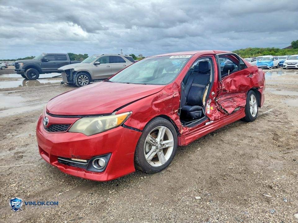 2014 TOYOTA CAMRY SE – Lot 55752126 auction photo