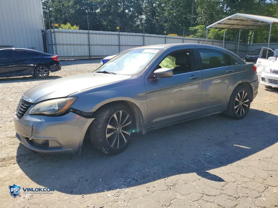 2012 CHRYSLER 200 S – Lot 55754106 auction photo
