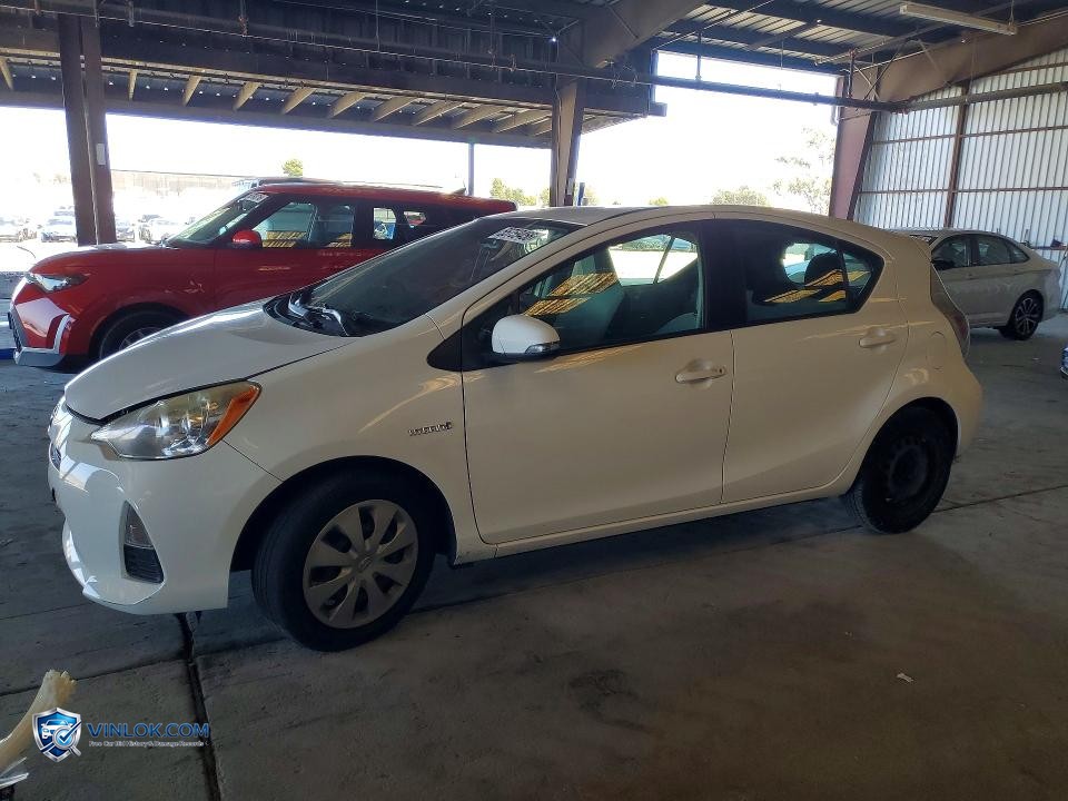 2014 TOYOTA PRIUS C ONE – Lot 55759456 auction photo