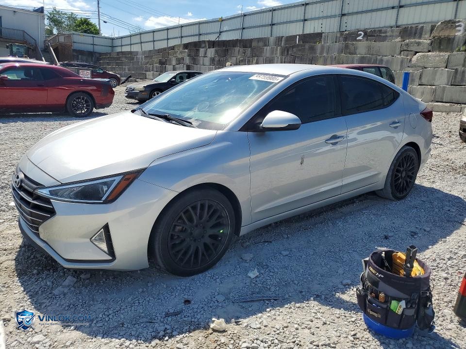 2019 HYUNDAI ELANTRA SEL – Lot 55759986 auction photo