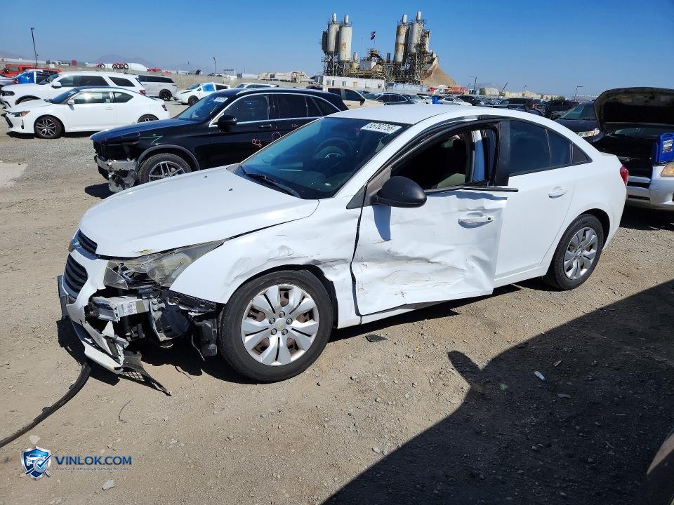 2015 CHEVROLET CRUZE LS – Lot 55762756 auction photo