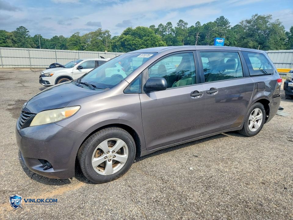 2014 TOYOTA SIENNA L 7-PASSENGER – Lot 55765706 auction photo