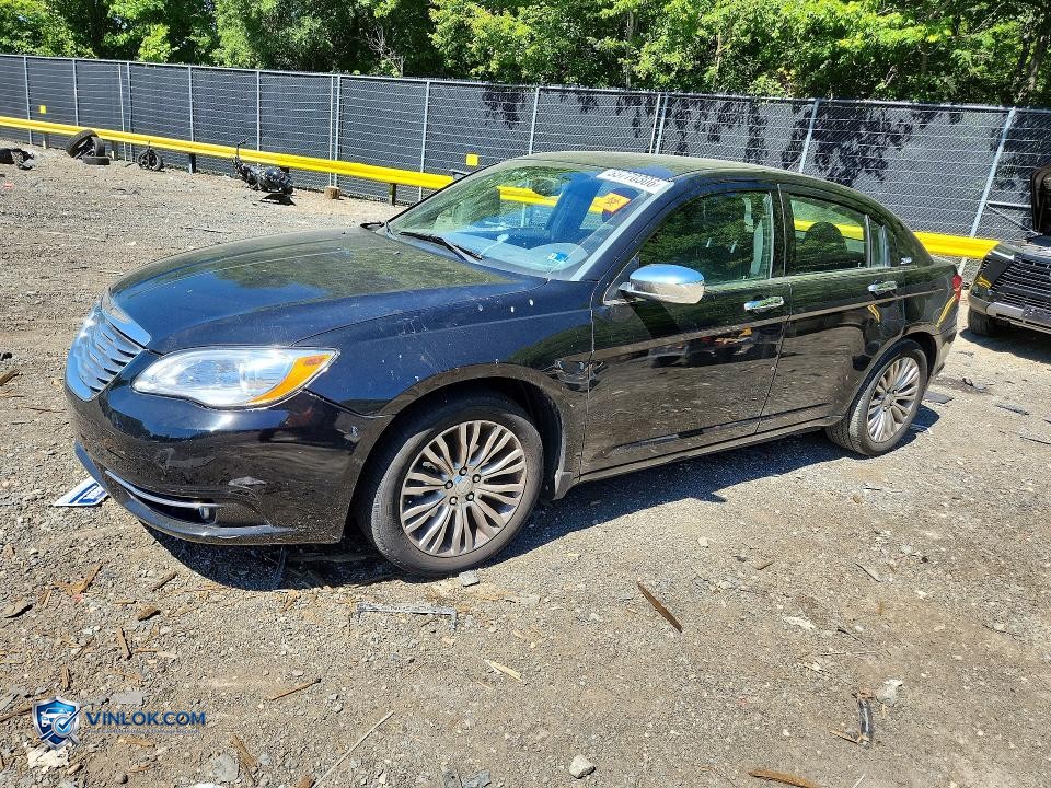 2013 CHRYSLER 200 LIMITED – Lot 55770306 auction photo