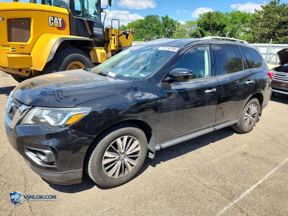 2017 NISSAN PATHFINDER S – Lot 55776366 auction photo