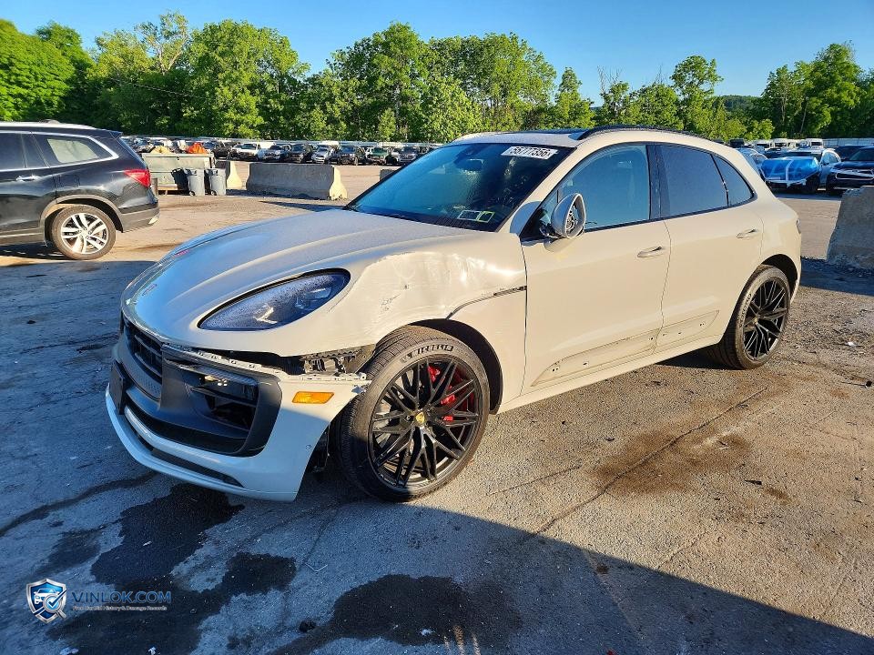 2023 PORSCHE MACAN GTS – Lot 55777356 auction photo