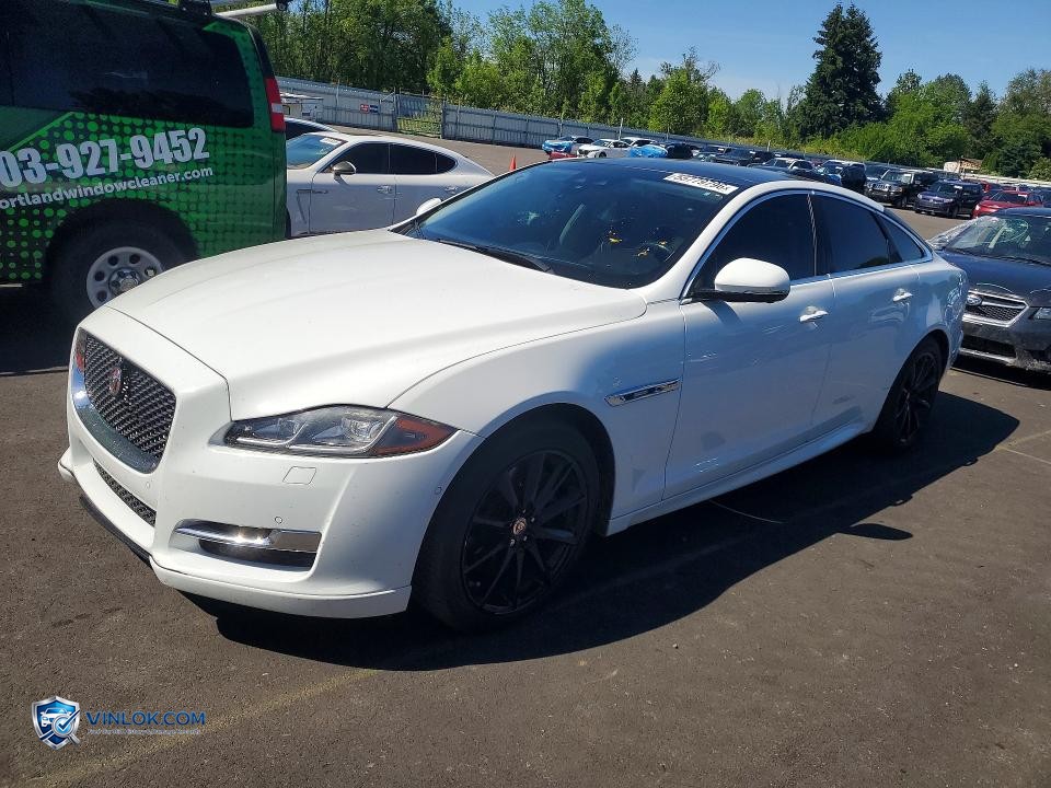 2019 JAGUAR XJ R - SPORT – Lot 55779796 auction photo