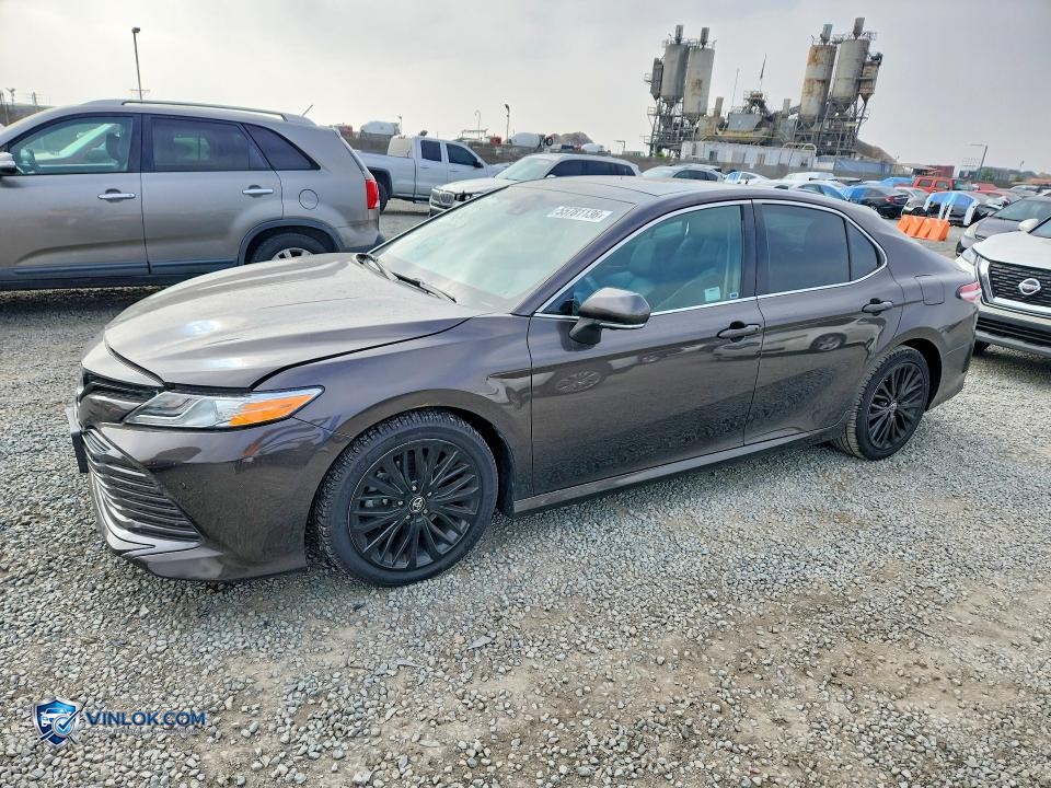 2018 TOYOTA CAMRY XLE V6 – Lot 55781136 auction photo