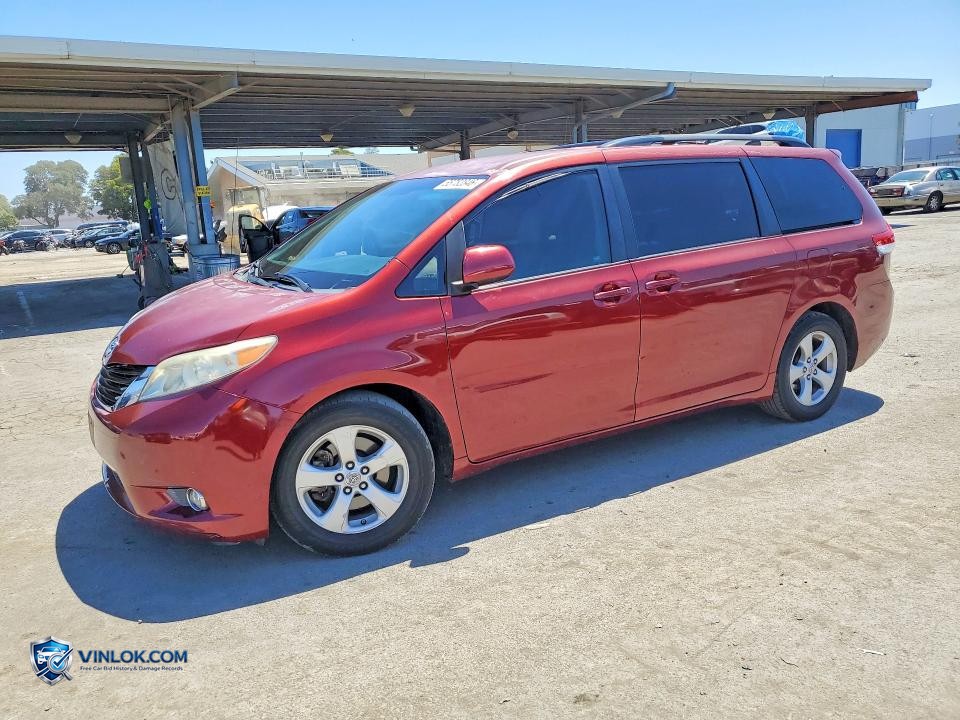2012 TOYOTA SIENNA LE – Lot 55782846 auction photo