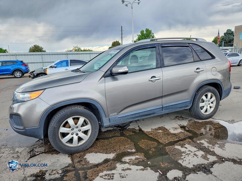 2013 KIA SORENTO LX – Lot 55799906 auction photo