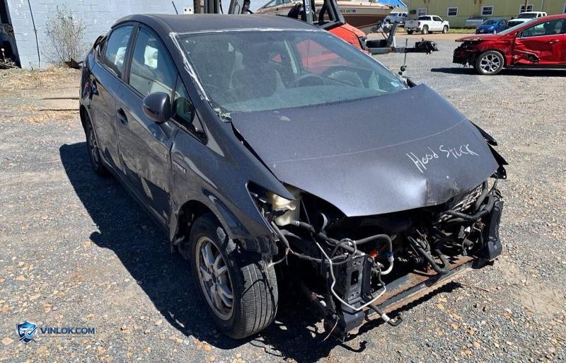 2010 TOYOTA PRIUS III – Lot 55803156 auction photo
