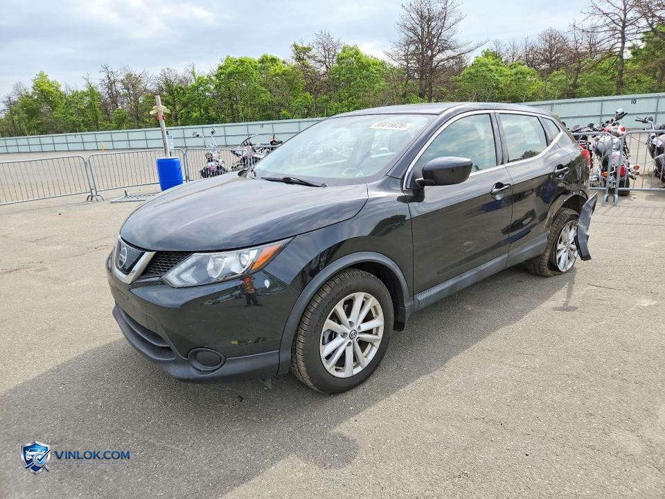 2019 NISSAN ROGUE SPORT S – Lot 55815626 auction photo