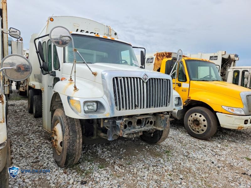 2006 INTERNATIONAL 7400 REFUSE TRUCK – Lot 55909016 auction photo