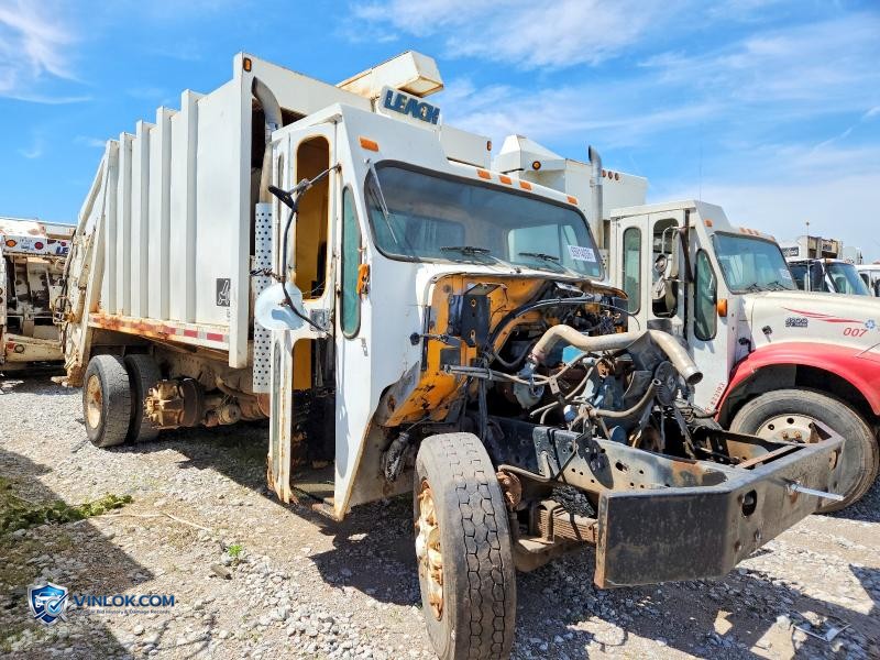 1998 INTERNATIONAL 4900 REFUSE TRUCK – Lot 55914036 auction photo